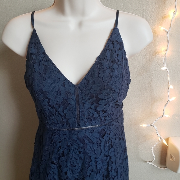 Astr Dresses & Skirts - ASTR lace dress blue spaghetti straps v neck